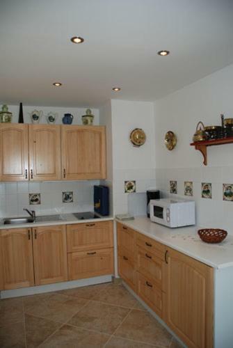 Villa Kreuthhof Appartements Klosterneuburg Bagian luar foto
